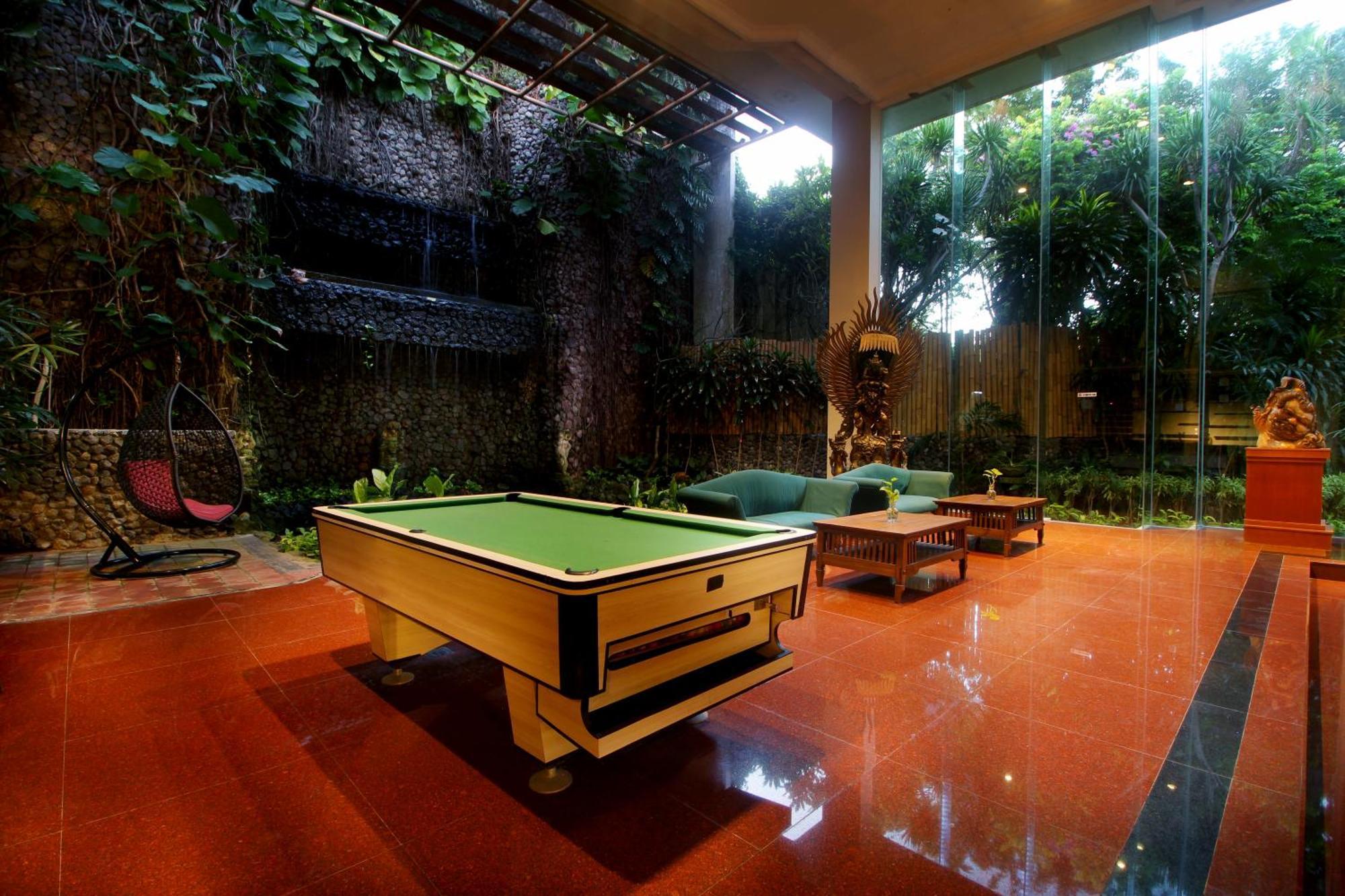 Parigata And Sanur (Bali)